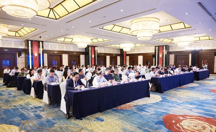 �������й���ʽ��װ��Ӧ�����������ֳ��ٿ�